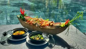 Thuyền hải sản